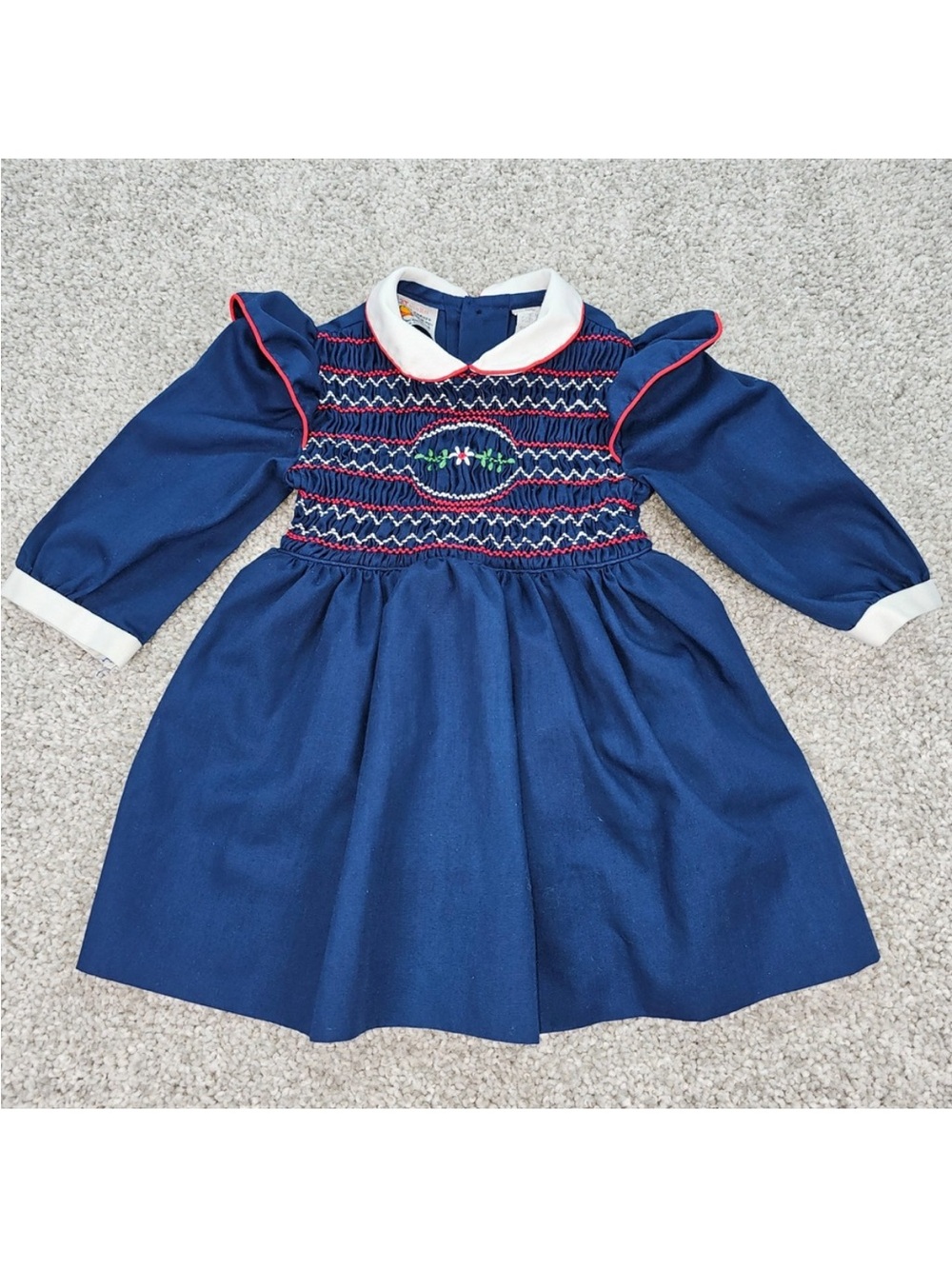 Vintage Disney Winnie the Pooh Smocked Long Sleeve Dress